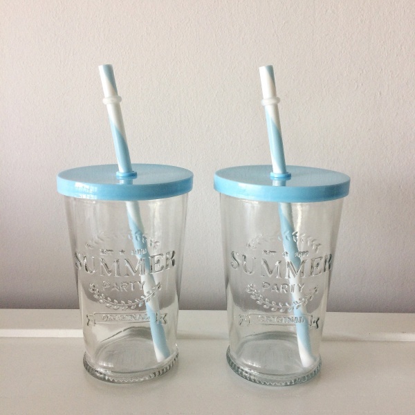 Vaso de Vidrio Alto con Tapa en CandyCo Tienda Online